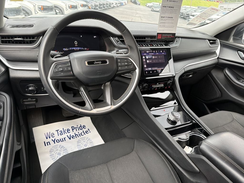 2023 Jeep Grand Cherokee L Laredo