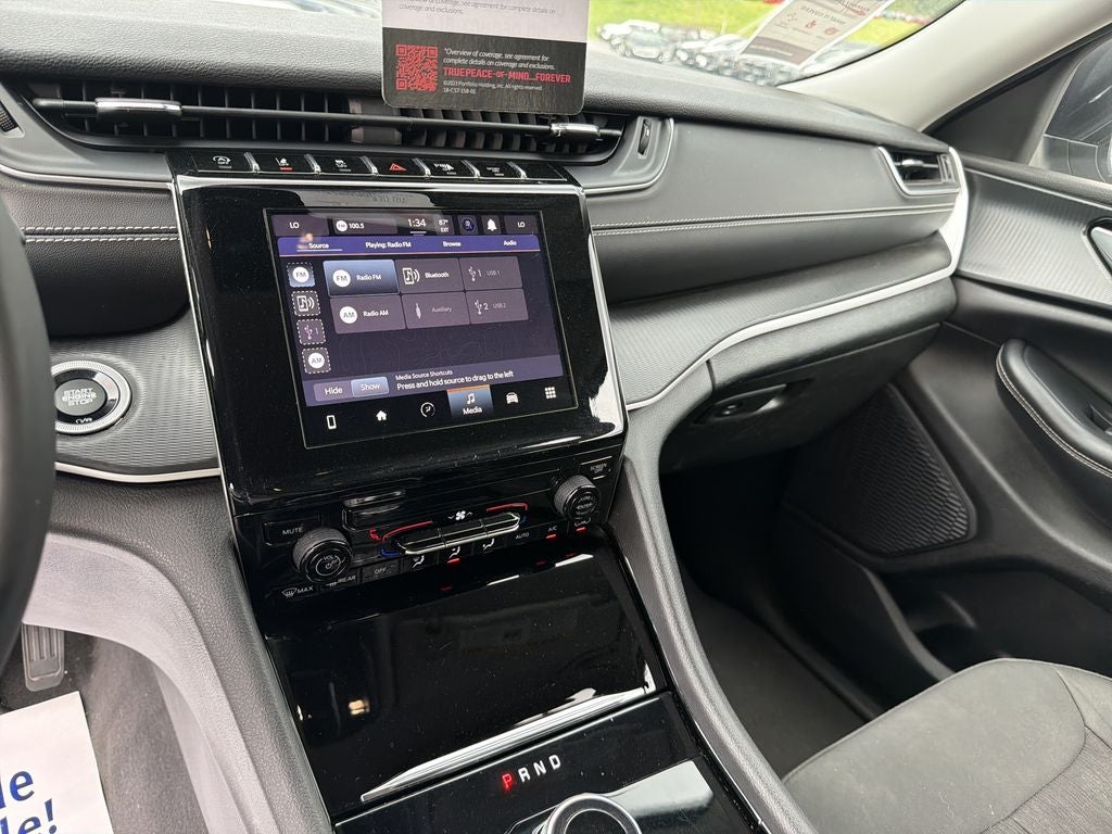 2023 Jeep Grand Cherokee L Laredo