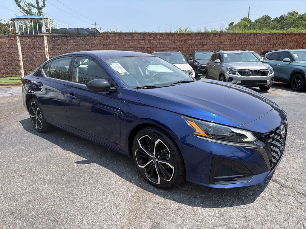 2024 Nissan Altima 2.5 SR