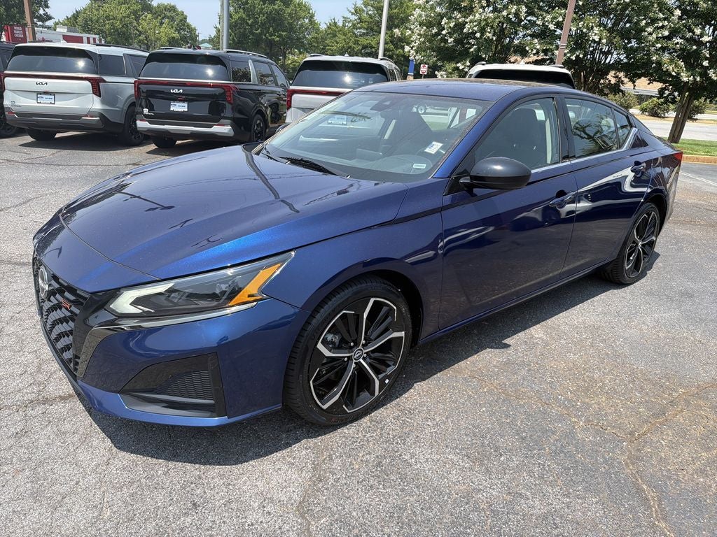 2024 Nissan Altima 2.5 SR