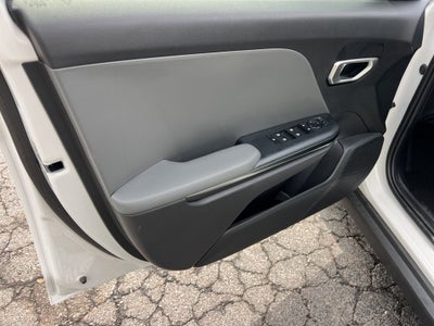 2026 Kia K4 Base