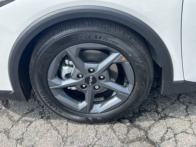 2026 Kia K4 Base