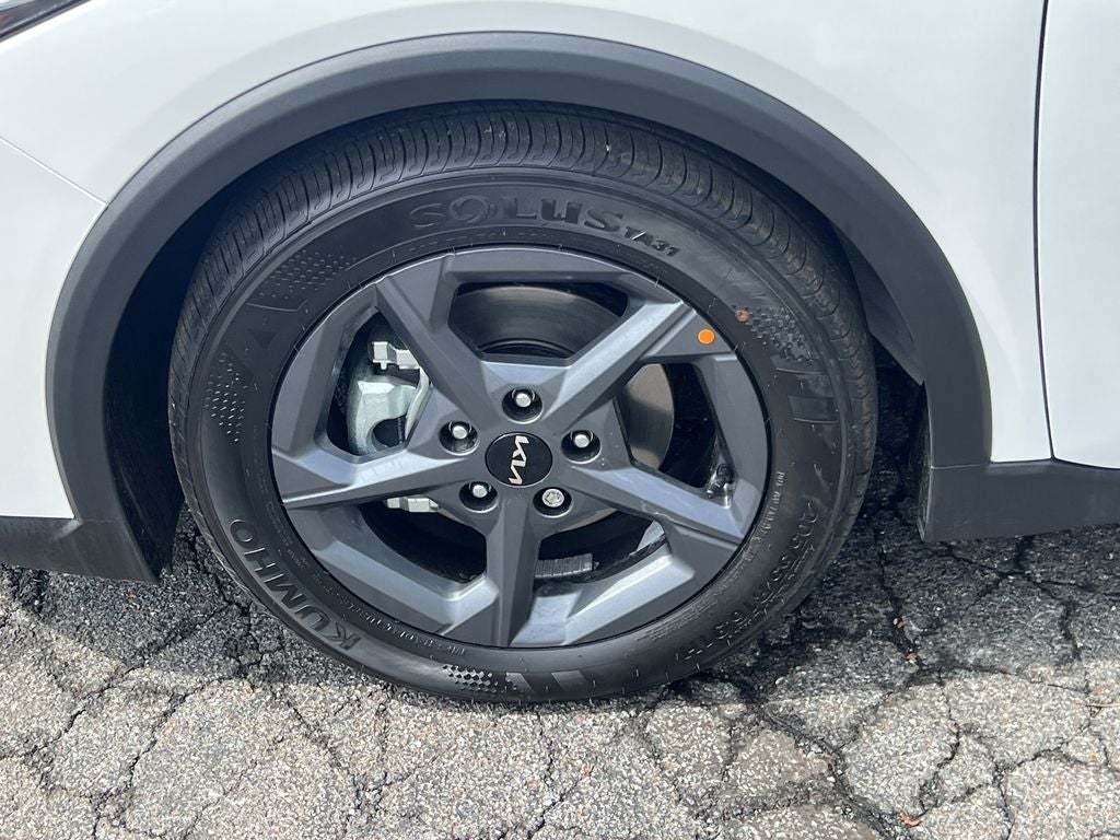 2026 Kia K4 Base