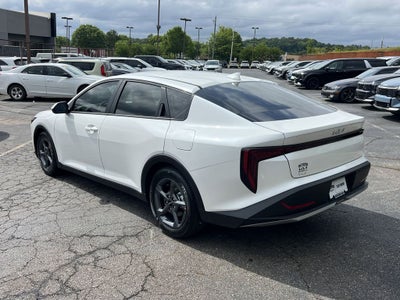 2026 Kia K4 Base