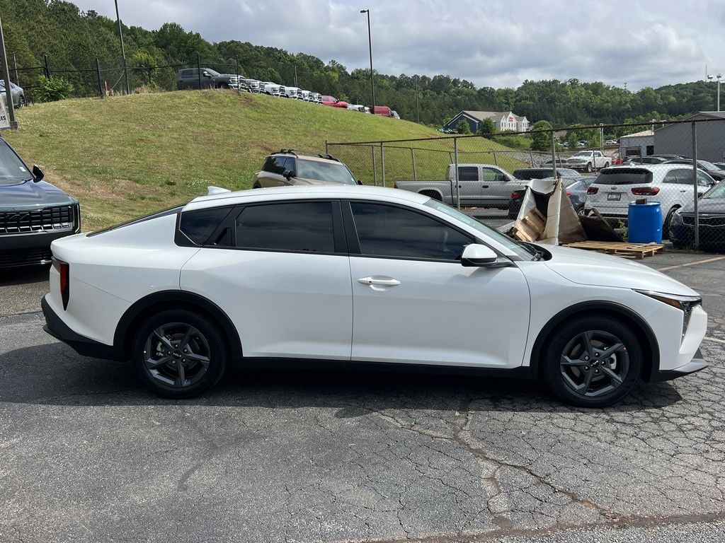 2026 Kia K4 Base