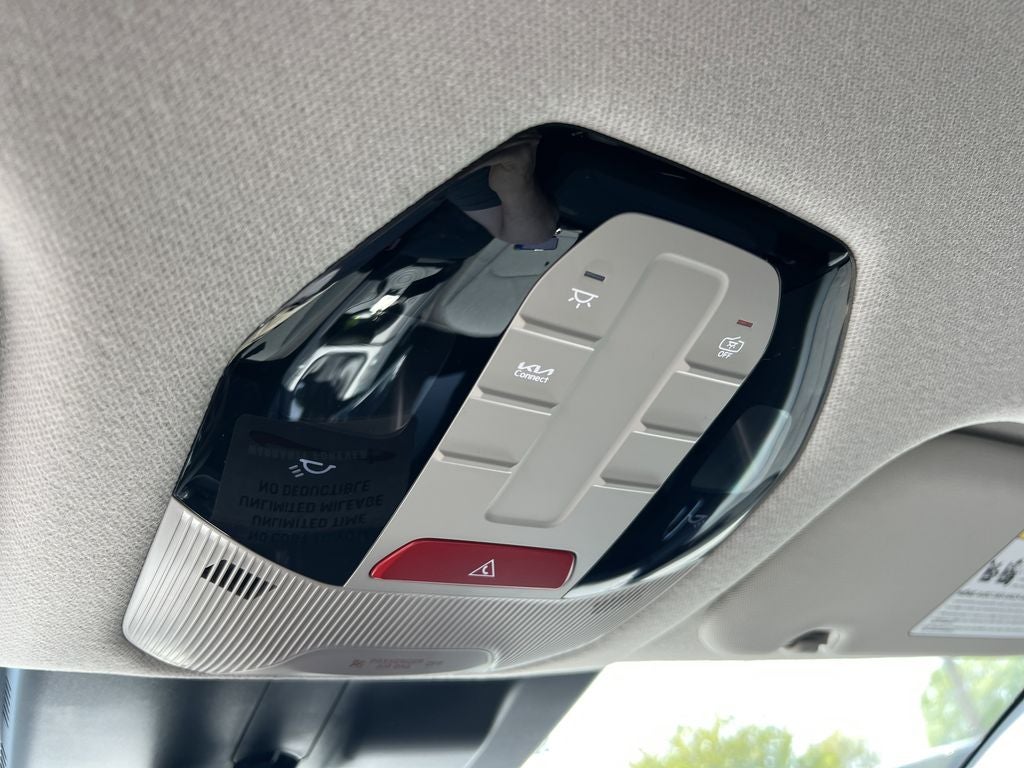 2026 Kia K4 Base