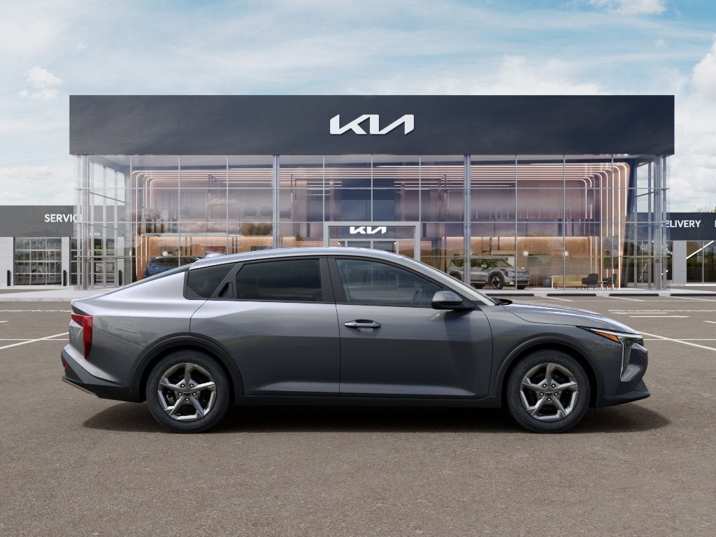 2026 Kia K4 Base
