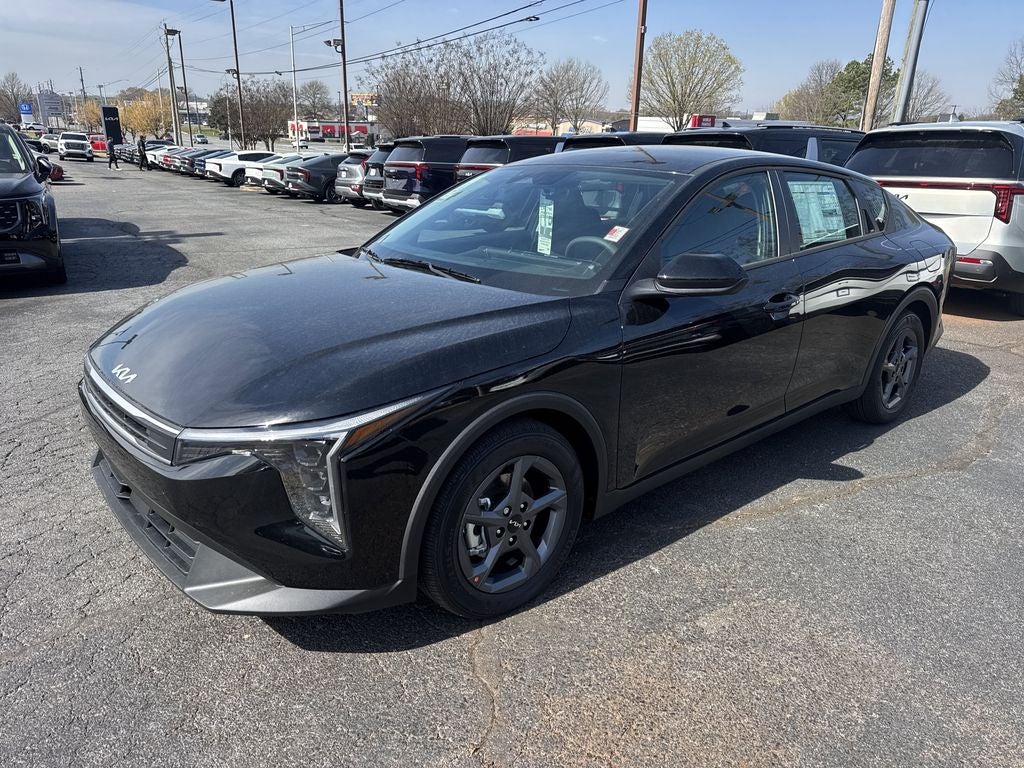 2026 Kia K4 Base