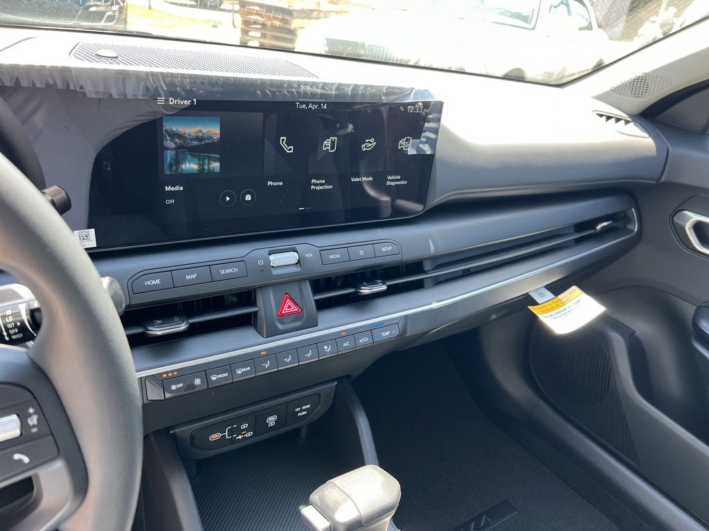 2026 Kia K4 Base