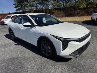 2026 Kia K4 Base