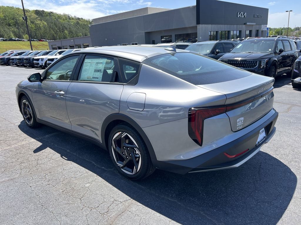 2025 Kia K4 EX