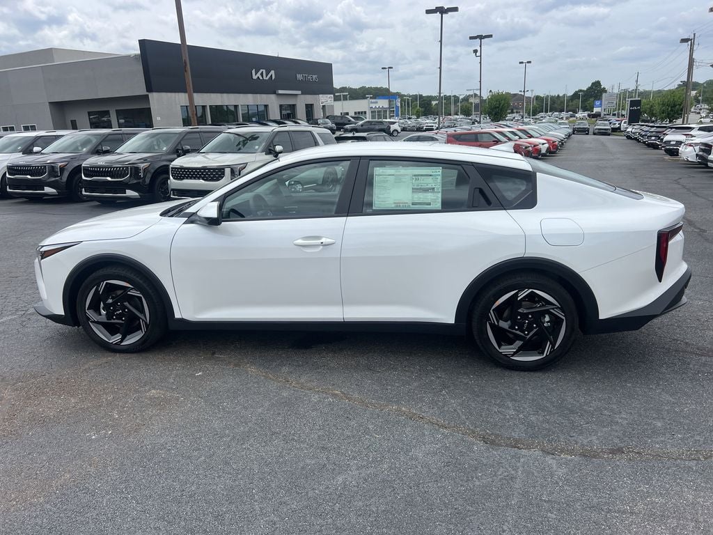 2025 Kia K4 EX