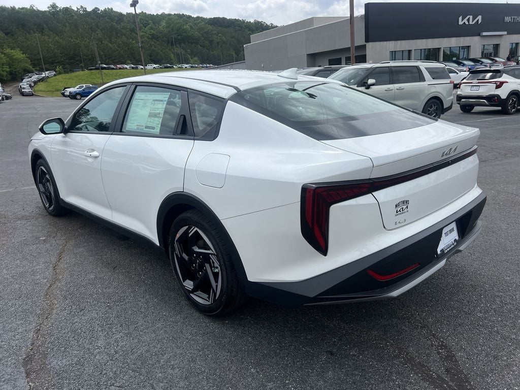 2025 Kia K4 EX