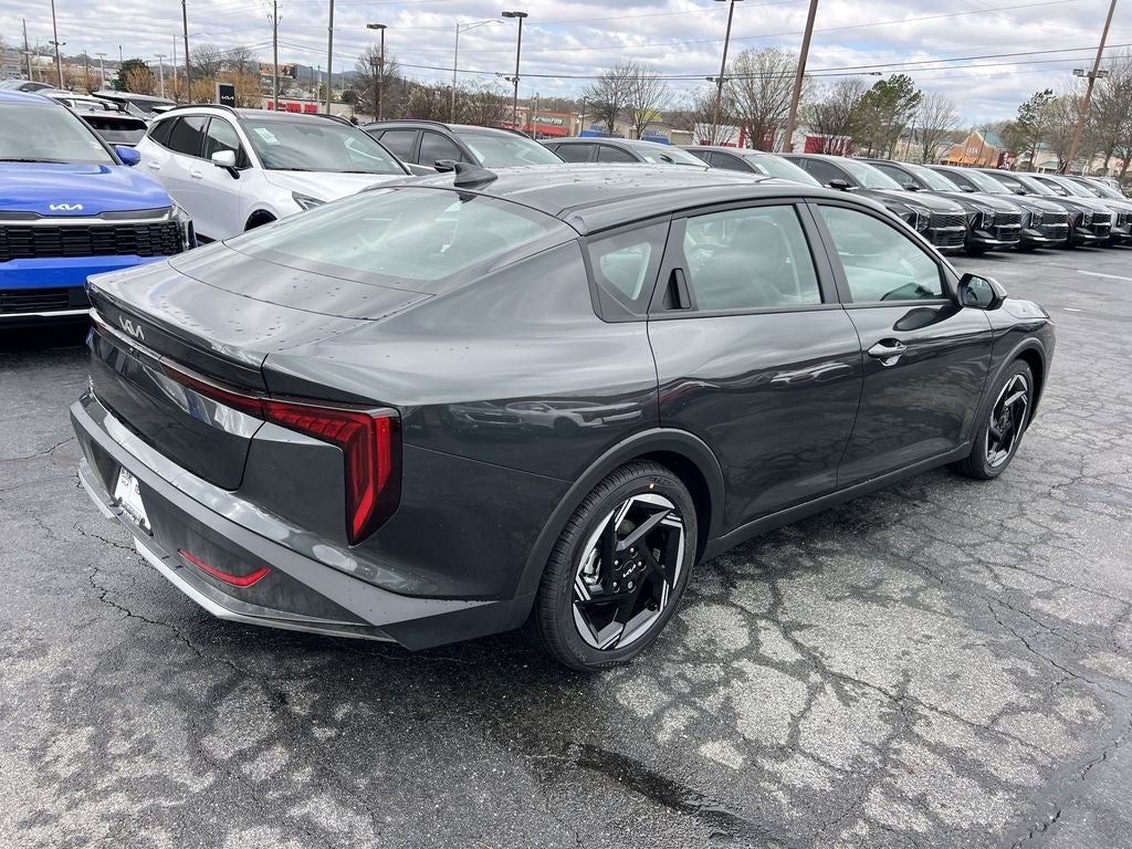 2026 Kia K4 EX