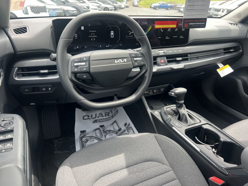 2025 Kia K4 EX