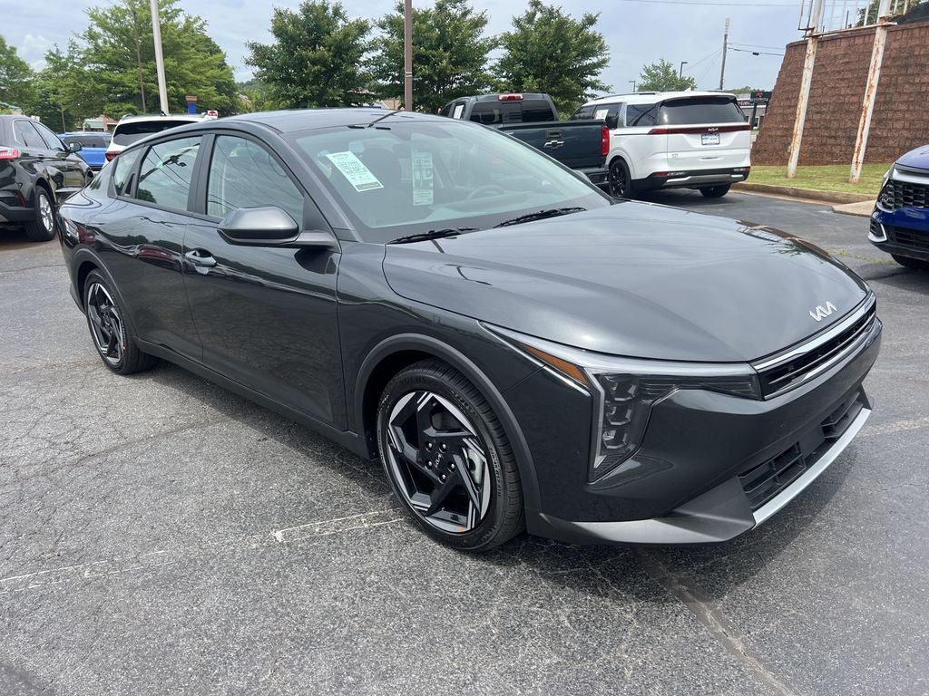 2025 Kia K4 EX