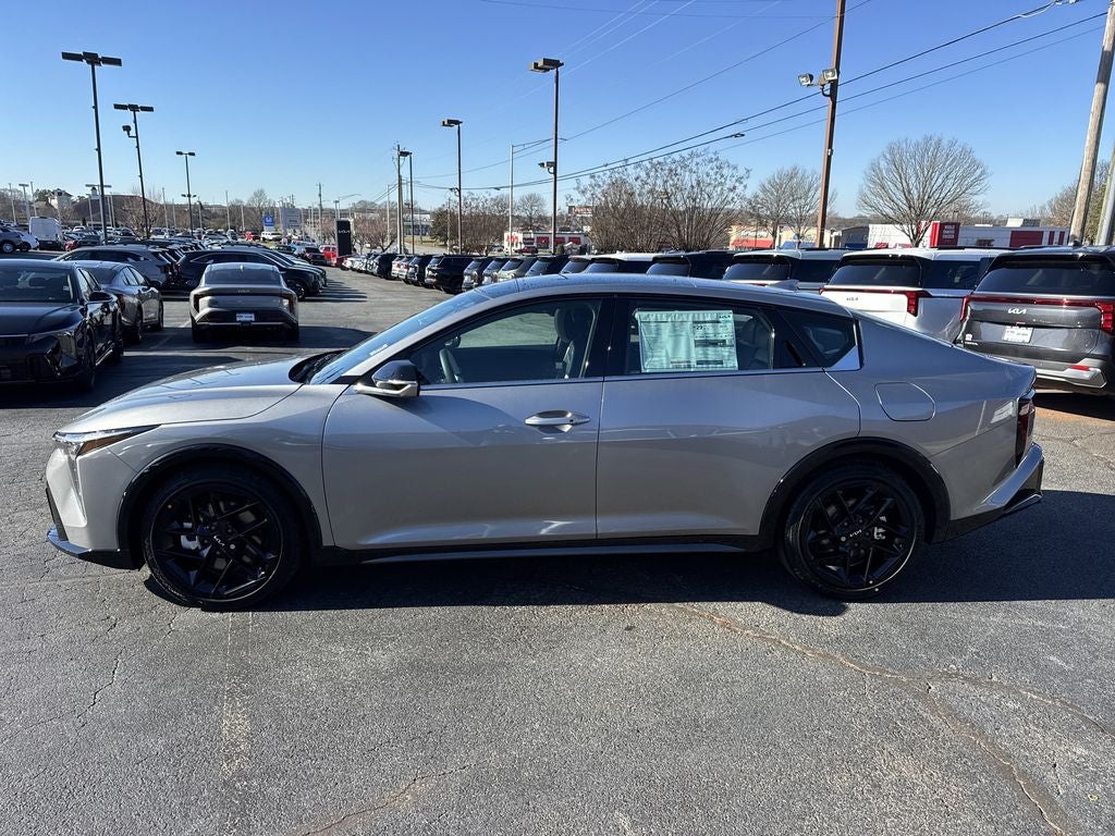 2025 Kia K4 GT-Line Turbo