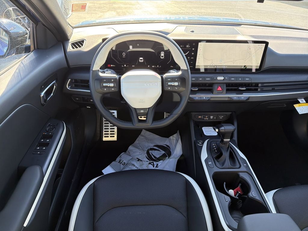 2025 Kia K4 GT-Line Turbo