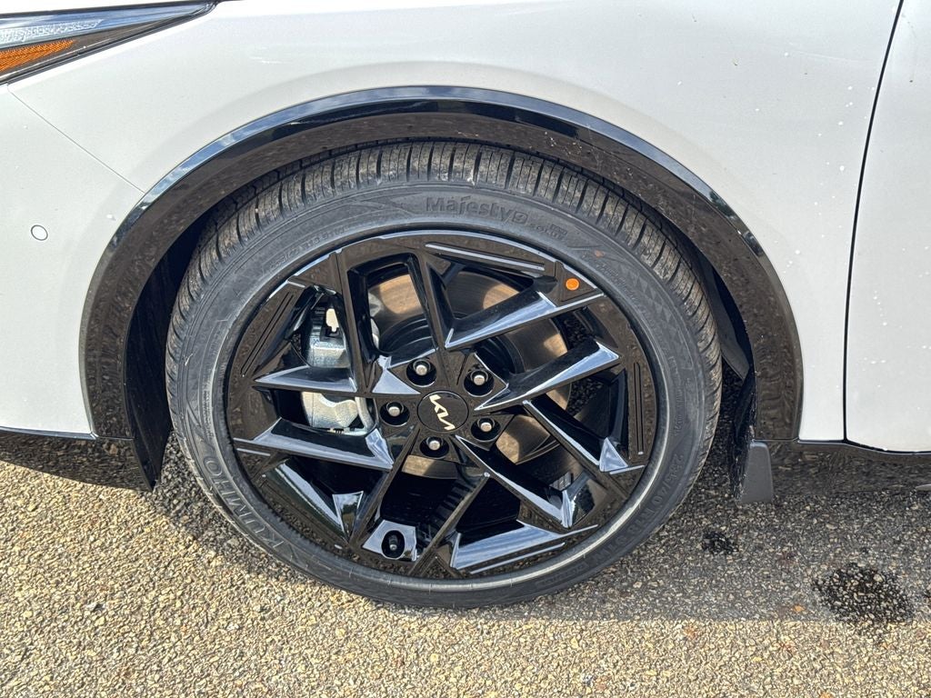 2025 Kia K4 GT-Line Turbo