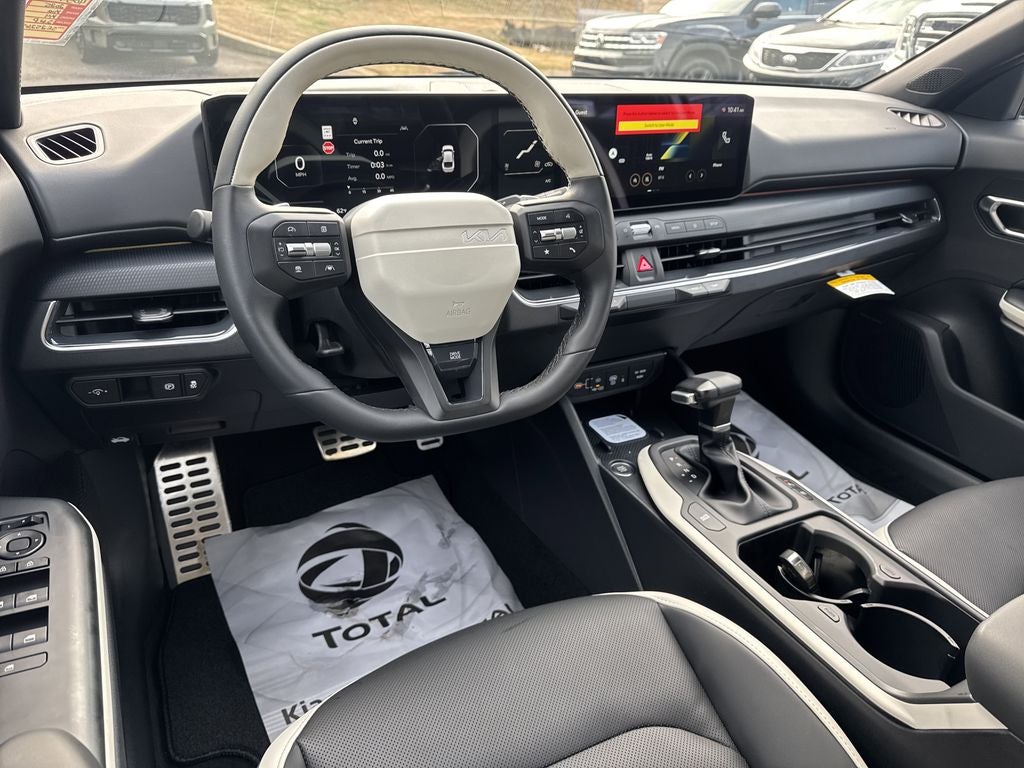 2025 Kia K4 GT-Line Turbo