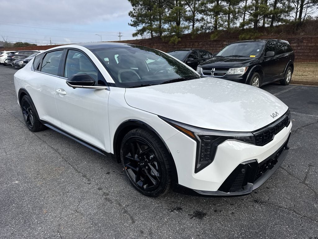 2025 Kia K4 GT-Line Turbo