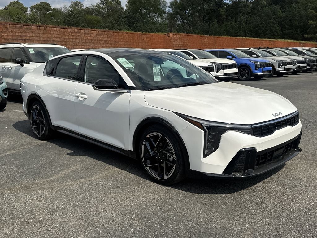 2026 Kia K4 GT-Line