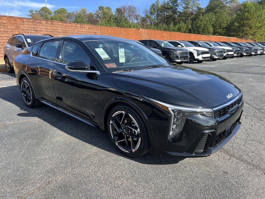 2025 Kia K4 GT-Line