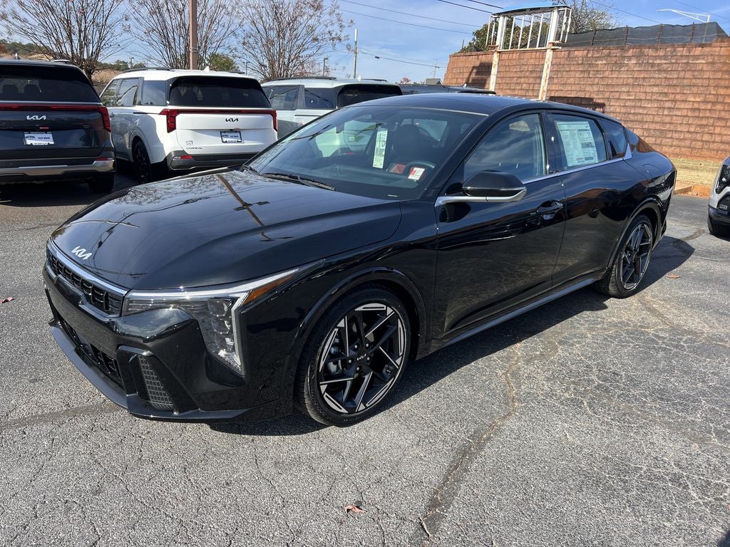 2025 Kia K4 GT-Line