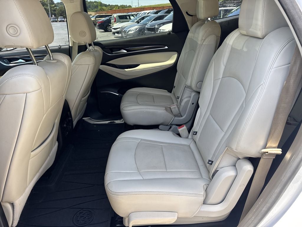 2022 Buick Enclave Essence