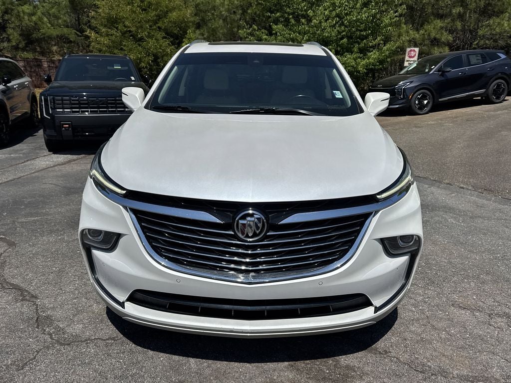 2022 Buick Enclave Essence