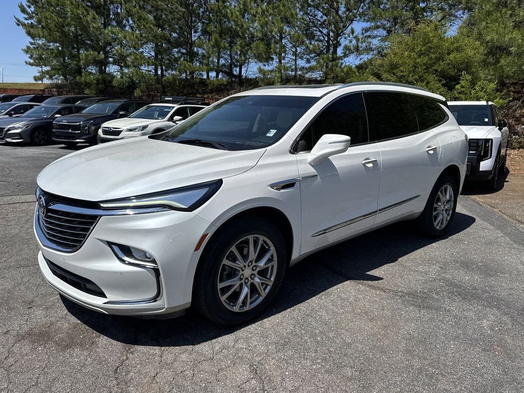 2022 Buick Enclave Essence