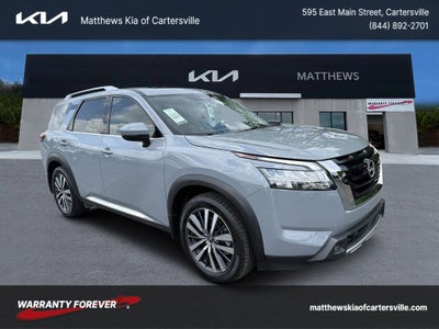 2022 Nissan Pathfinder Platinum