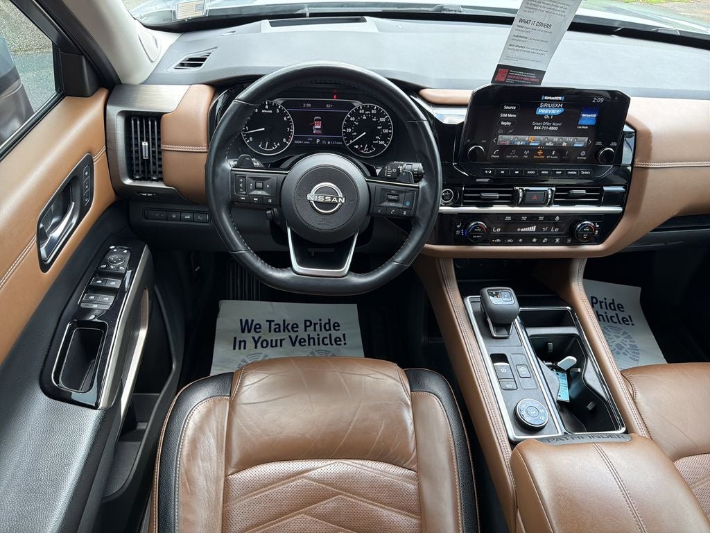 2022 Nissan Pathfinder Platinum
