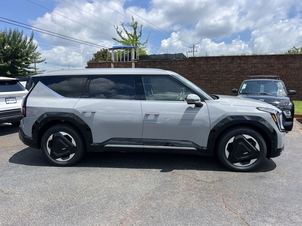 2026 Kia EV9 Land