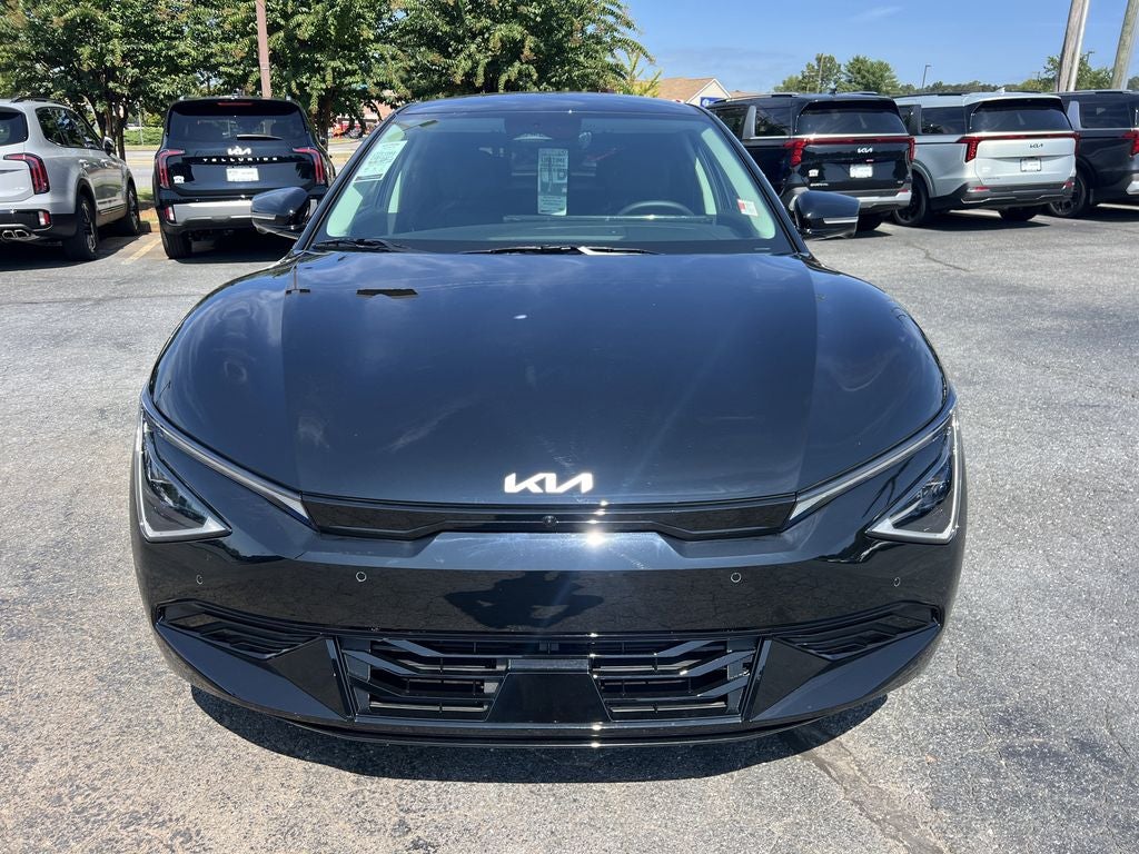 2025 Kia EV6 Wind