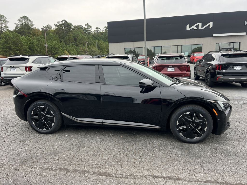 2025 Kia EV6 Wind