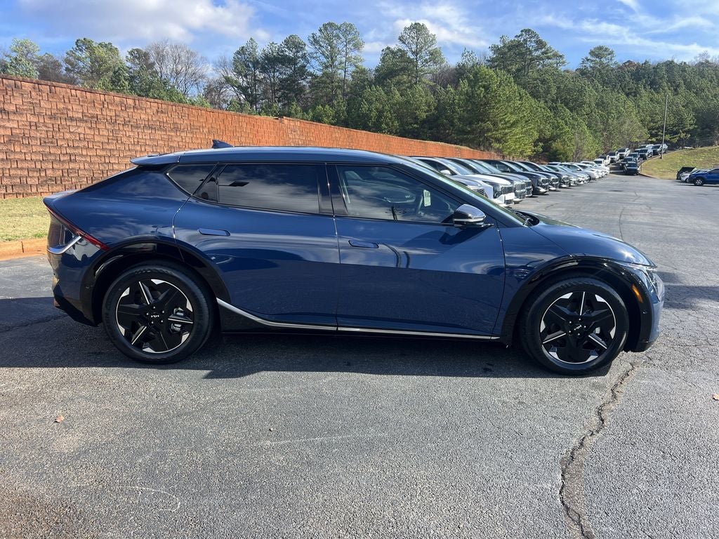 2025 Kia EV6 Wind
