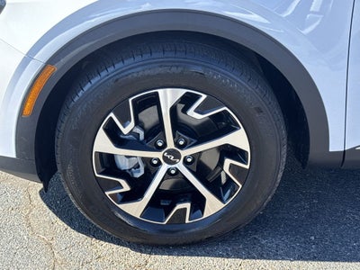 2024 Kia Sportage EX