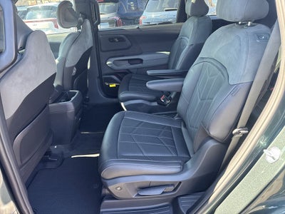 2027 Kia Telluride Base