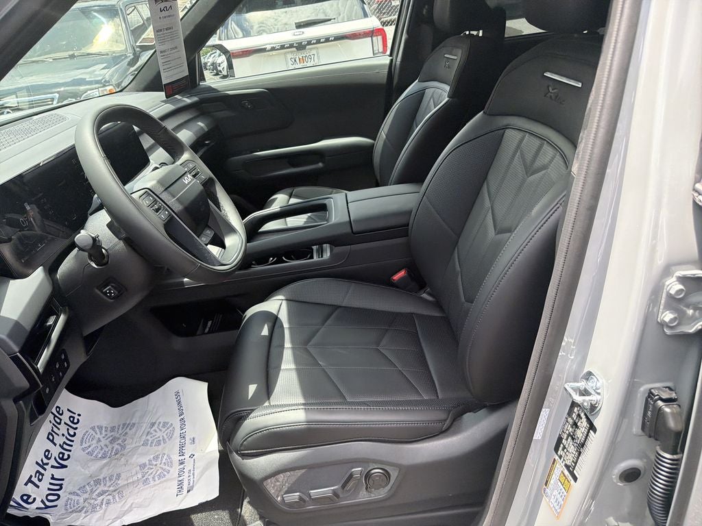 2027 Kia Telluride Base