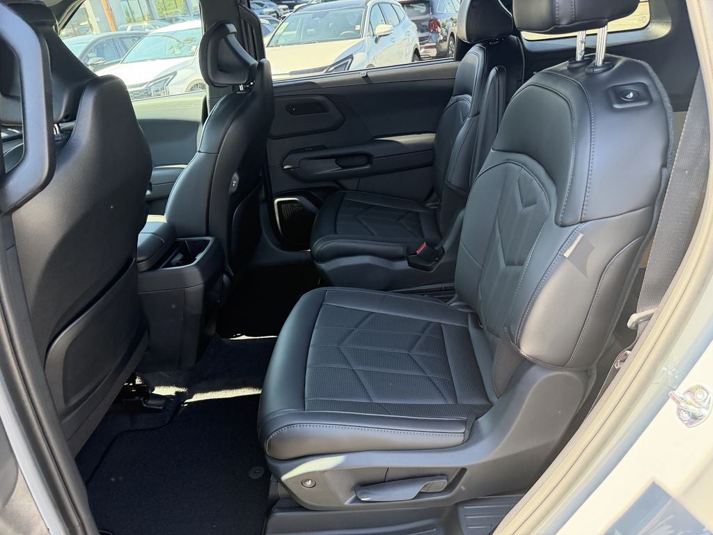 2027 Kia Telluride Base