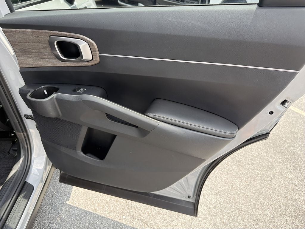 2023 Kia Sorento EX