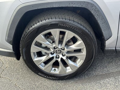 2021 Toyota RAV4 XLE Premium