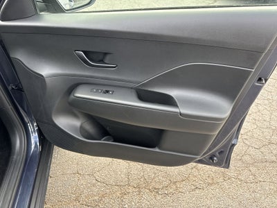 2025 Hyundai Kona SE