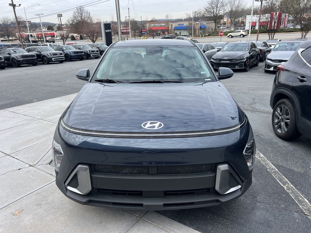 2025 Hyundai Kona SE