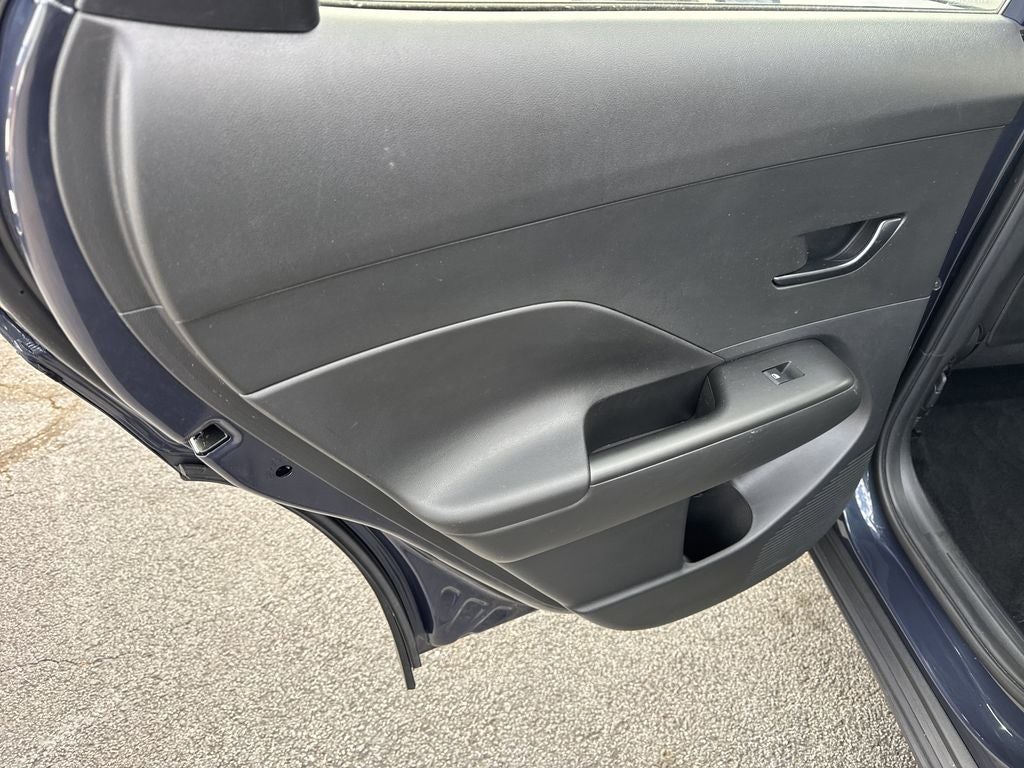 2025 Hyundai Kona SE