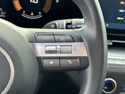 2025 Hyundai Kona SE