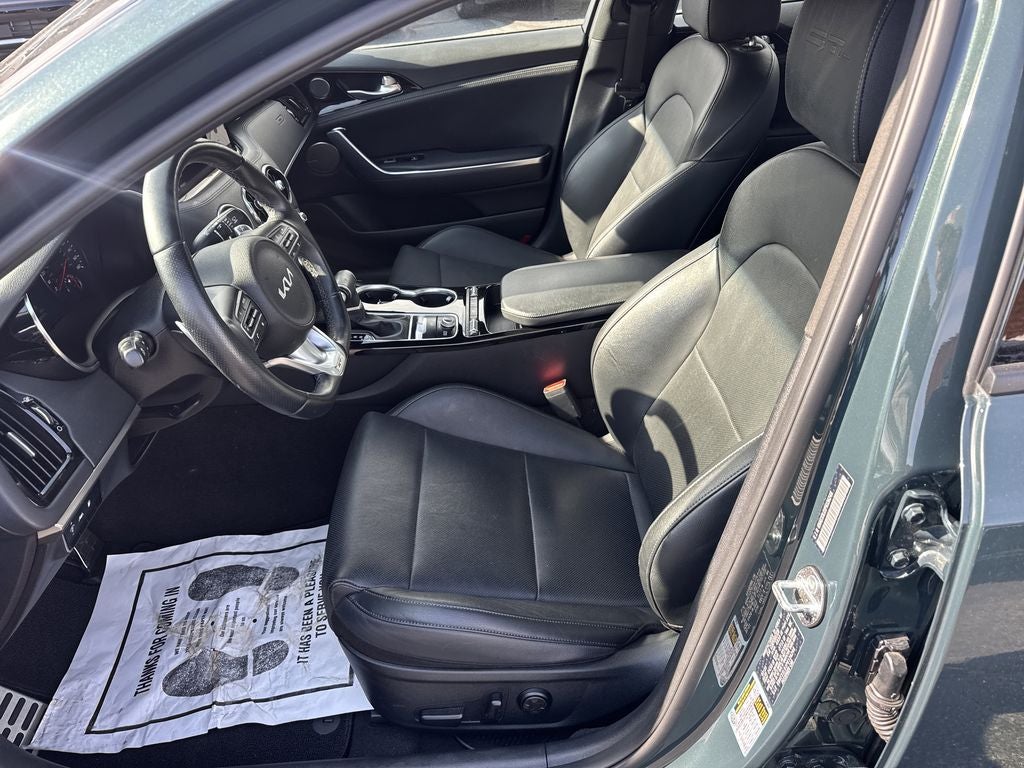 2023 Kia Stinger GT-Line