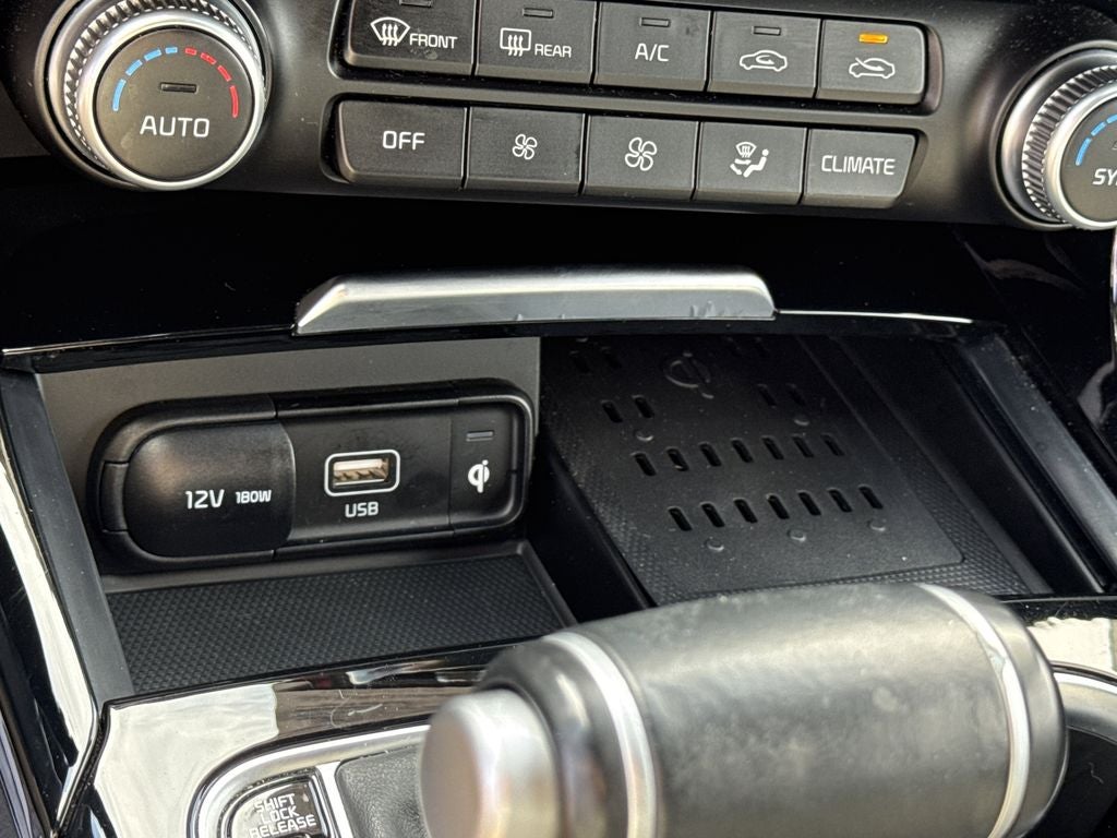 2023 Kia Stinger GT-Line