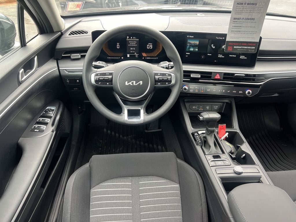 2025 Kia K5 LXS